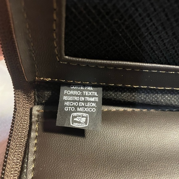 Elegant Floral Embossed Leather Bag Handmade Mexico Stylish and Unique NWT - Picture 6 of 6